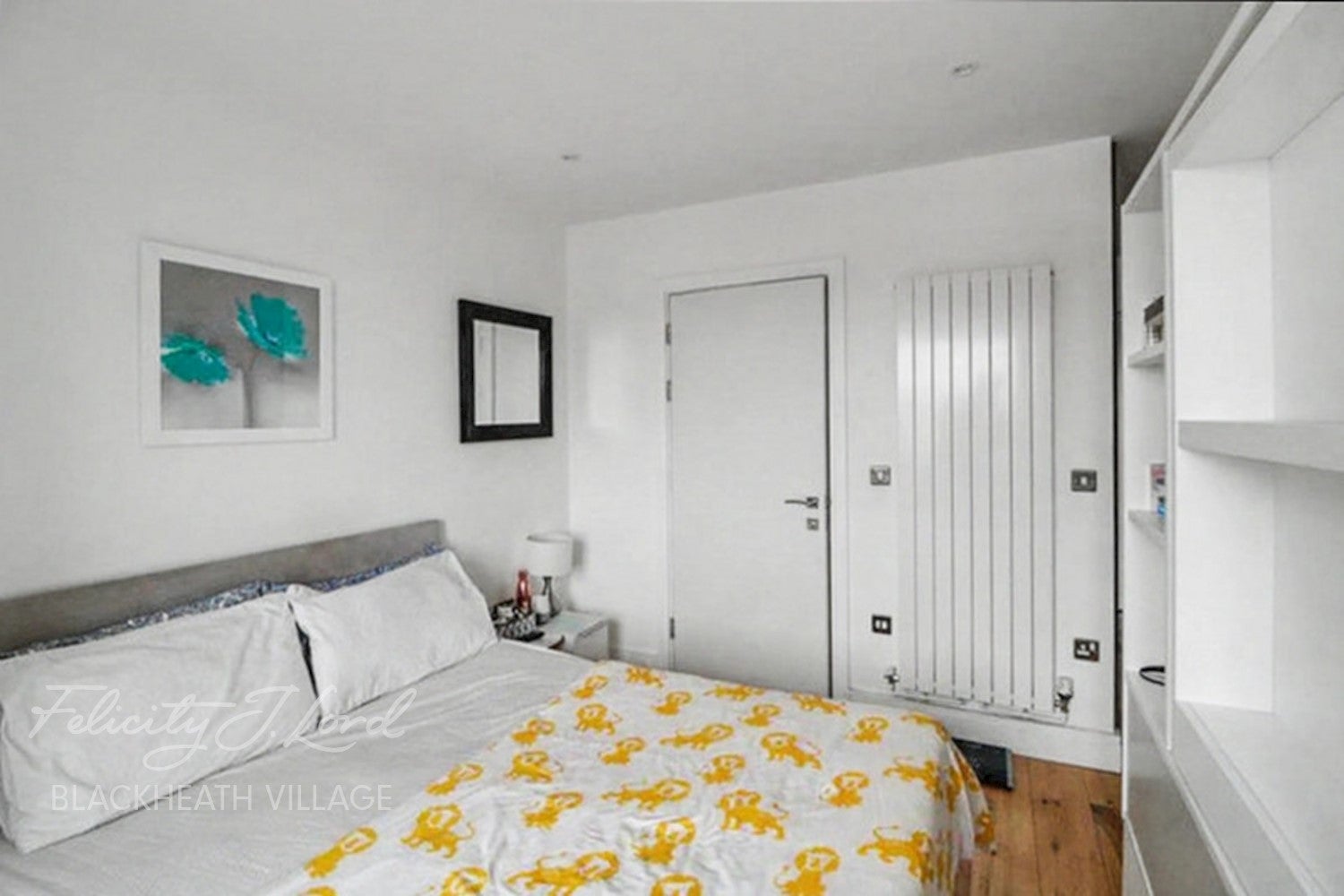 Flat Molesworth Street in Greater London