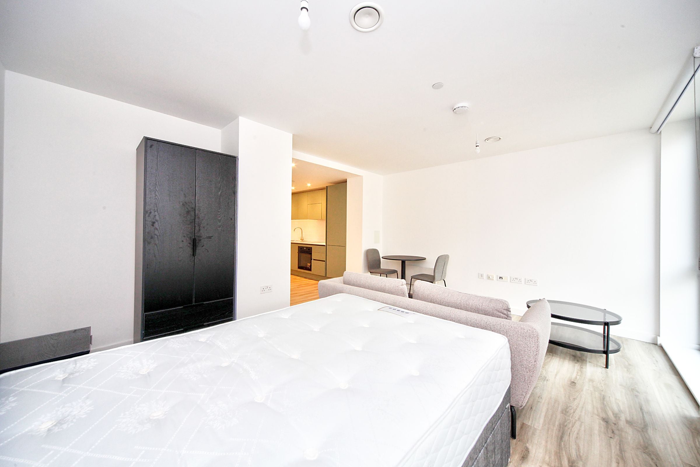 Flat Kimpton Road in Luton