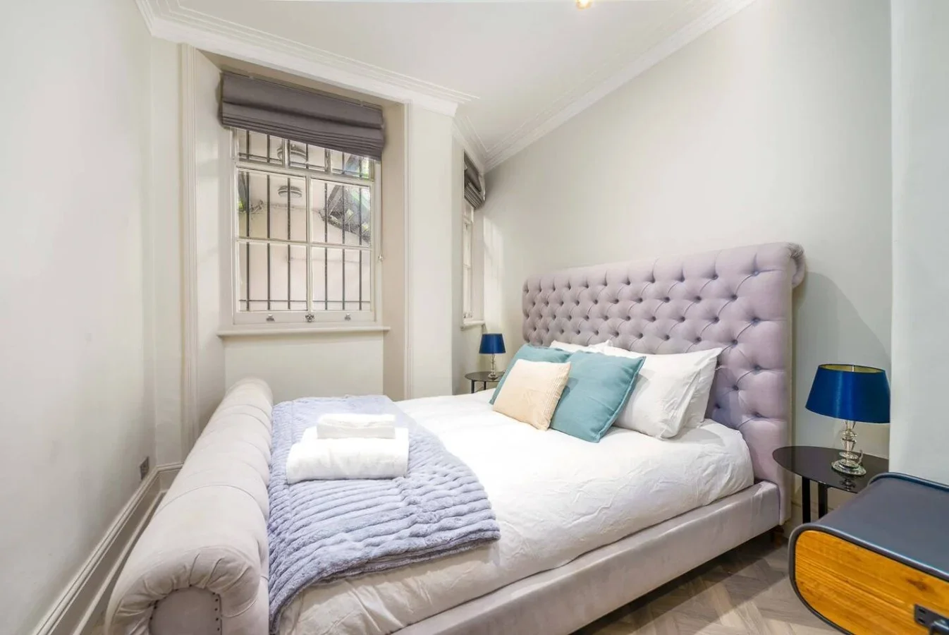 Flat Evelyn Gardens in Greater London