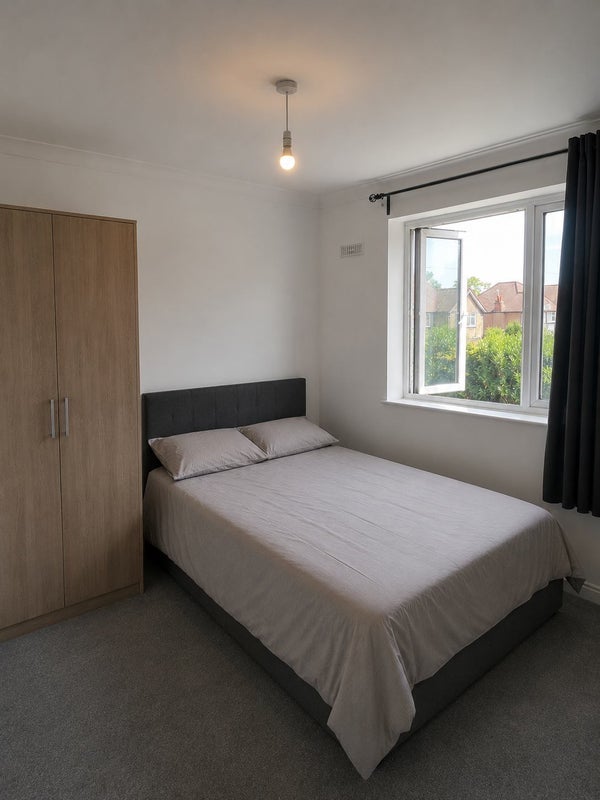 Room Broomfield Gate in Slough