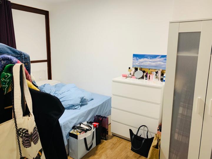 Flat Seyssel Street in Greater London