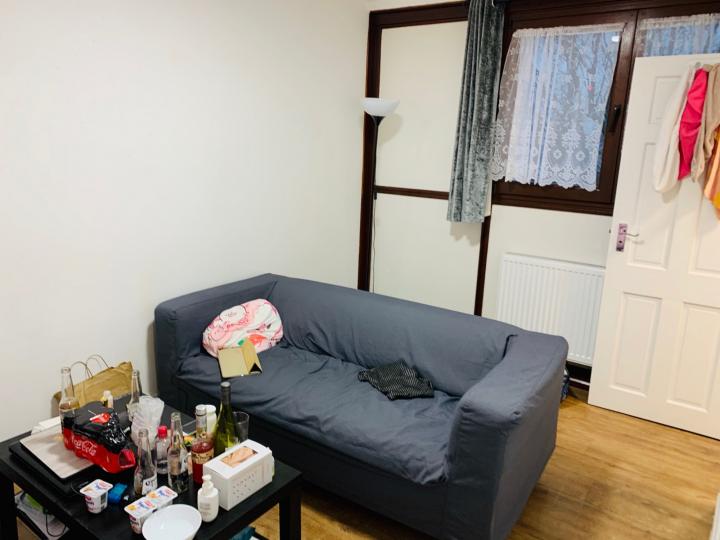 Flat Seyssel Street in Greater London