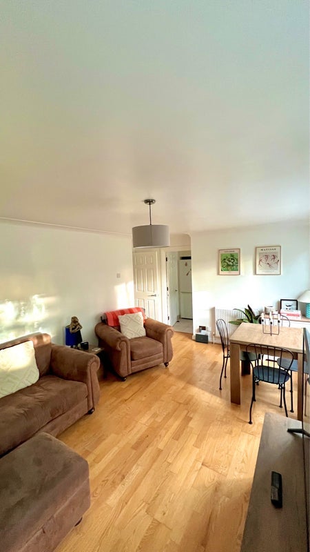 Room Goddard Place in Greater London