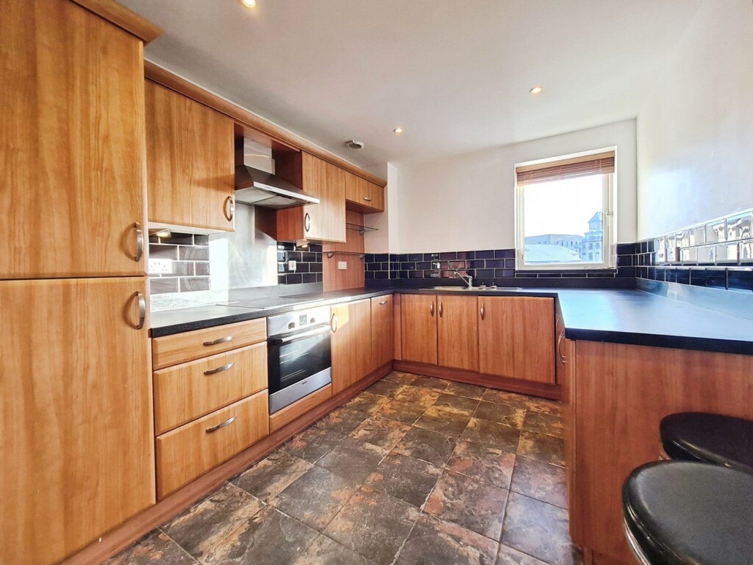 Flat Cornmill View in Leeds