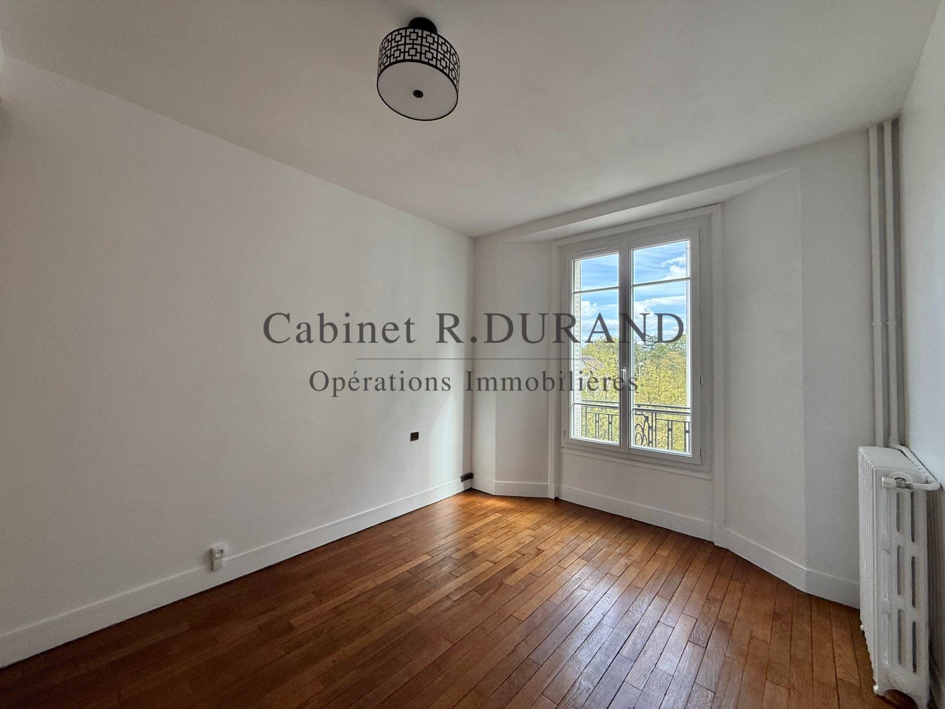 Appartement Avenue Léon de Bertalot à Courbevoie