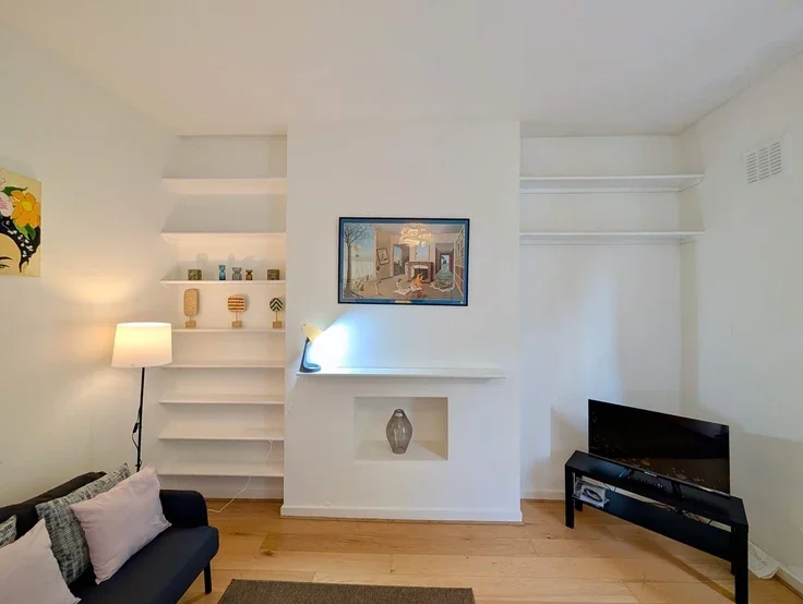 Flat Lawford Road in Greater London