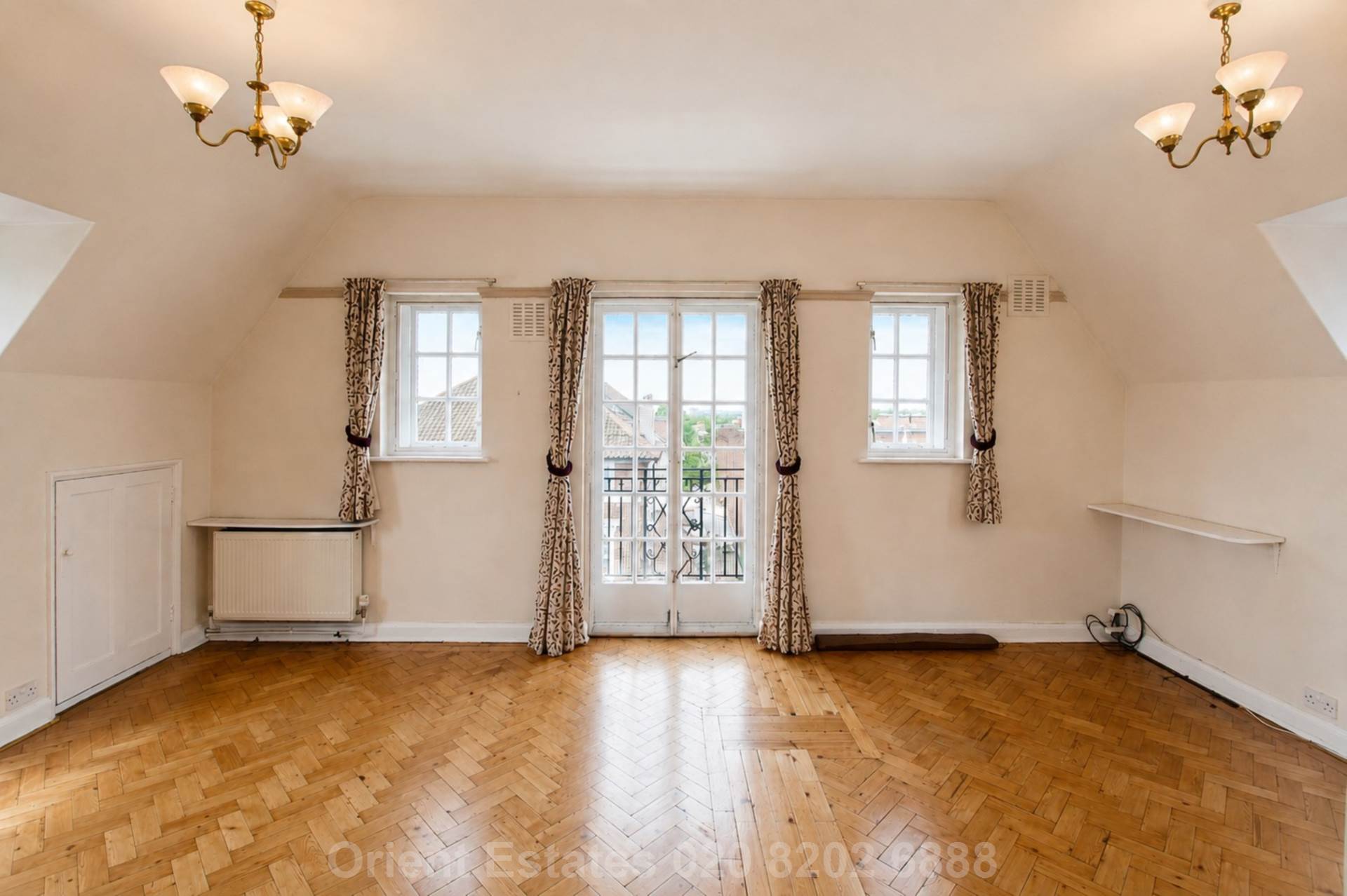 Flat Hampstead Way in Greater London