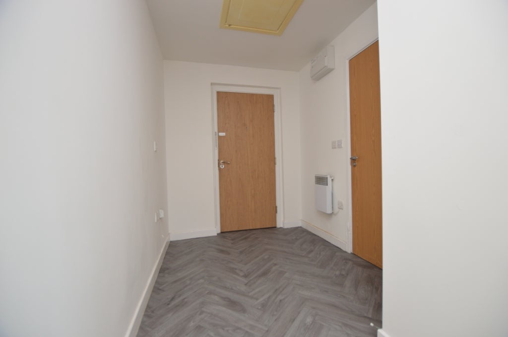 Flat Wigan Road in Wigan