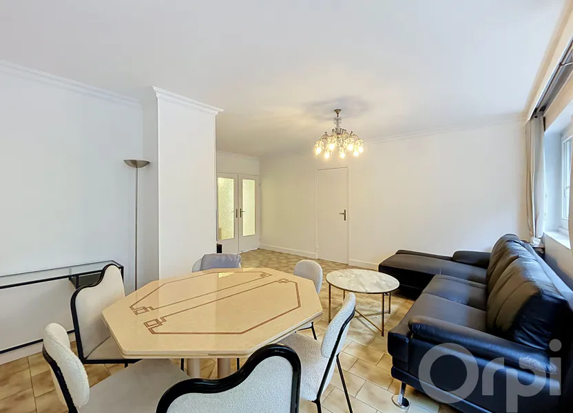 Appartement Rue Clément Perrot à Vitry-sur-Seine