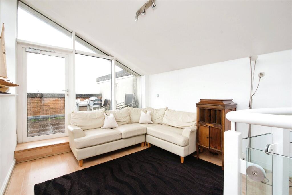 Flat Ffordd Radcliffe in Cardiff