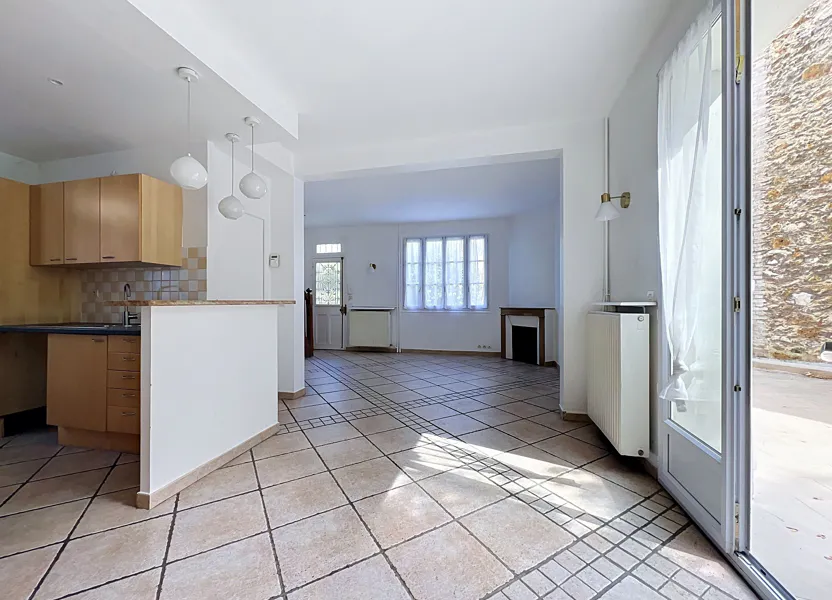 Appartement Rue Arthème Genteur à Suresnes