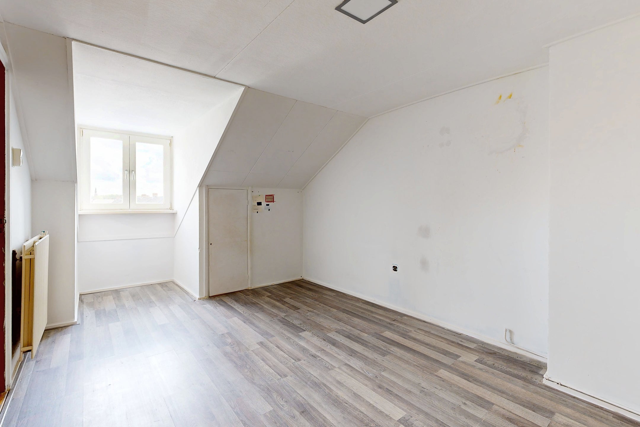 Tussenwoning te koop: Prinses Christinastraat 30, Fijnaart