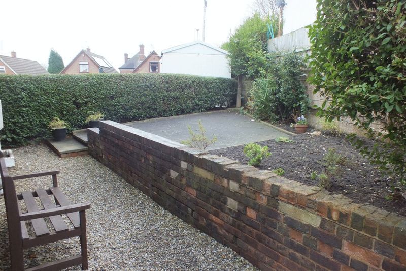 Flat Corbett Walk in Stoke-On-Trent