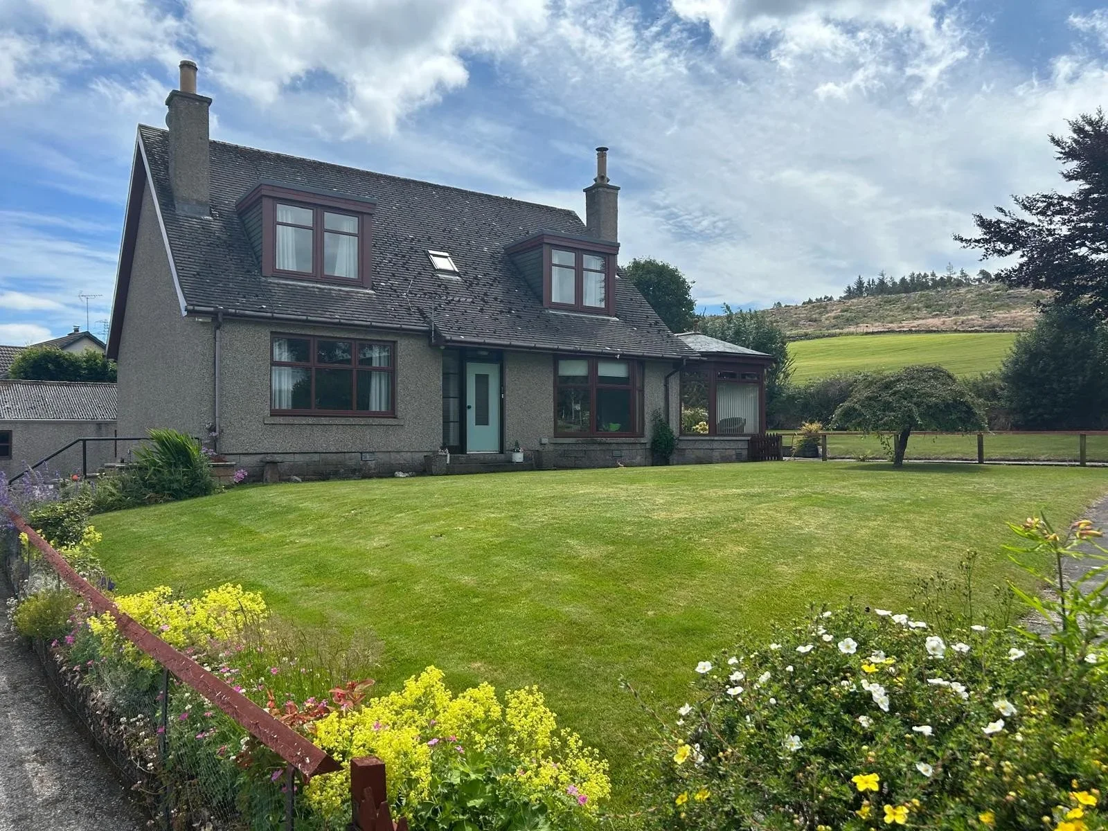 House Albyn Terrace in Aberdeen City
