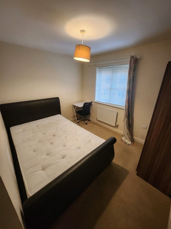 Room Macfarlane Chase in Weston-super-Mare