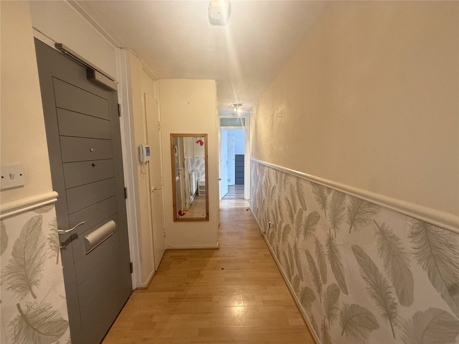 Flat Whitmore Close in Greater London