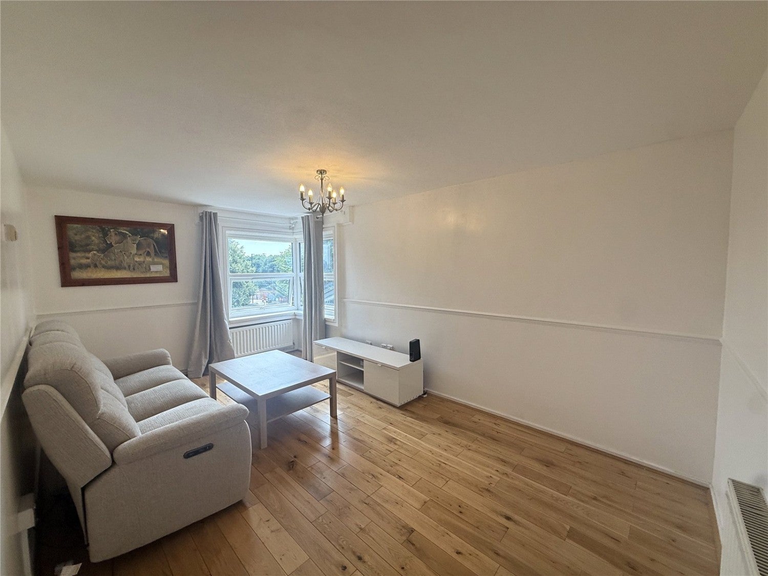 Flat Whitmore Close in Greater London