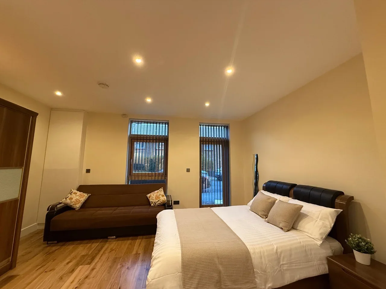 Flat Shirley Street in Greater London