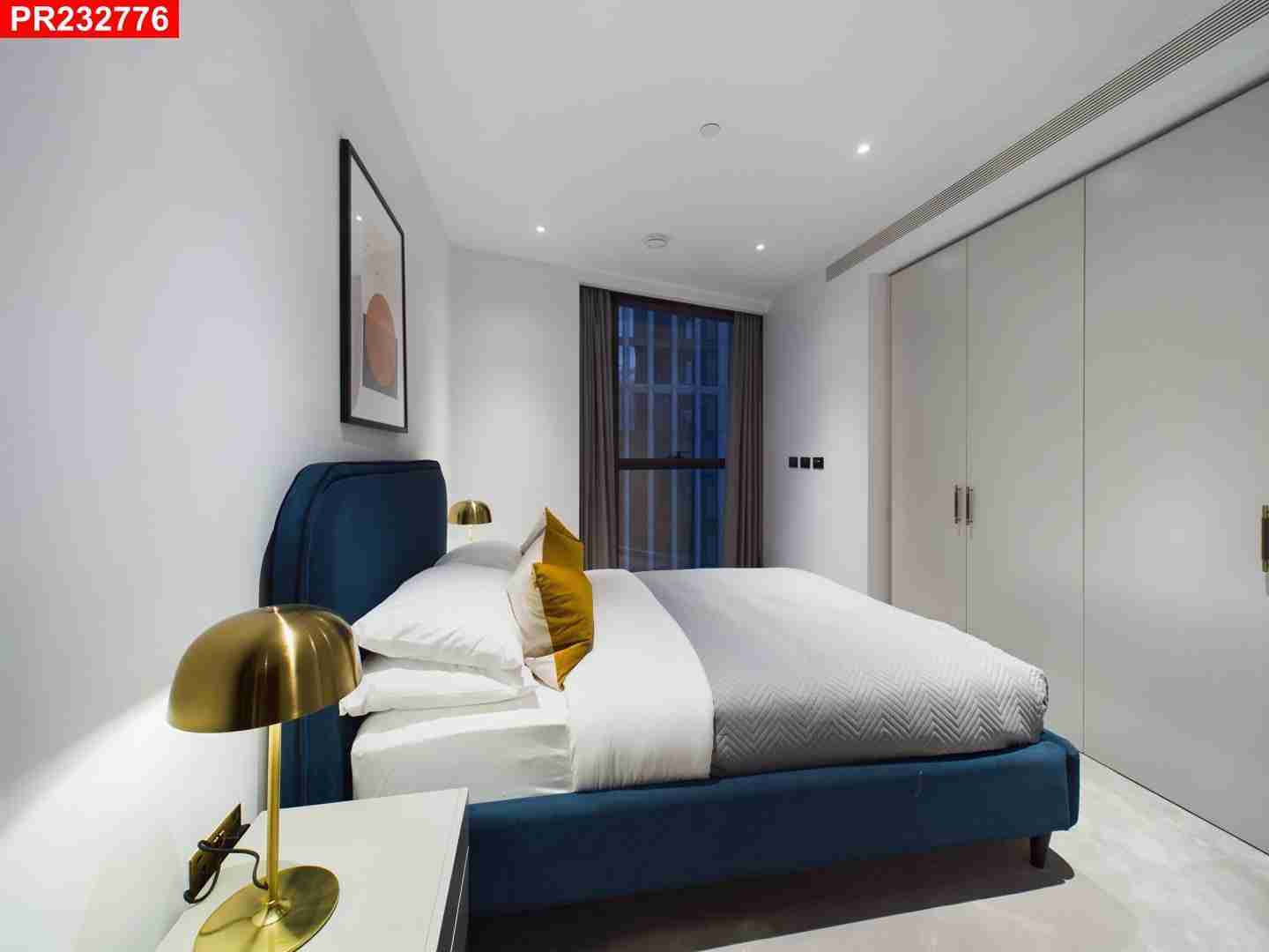 House Carnation Way in Greater London