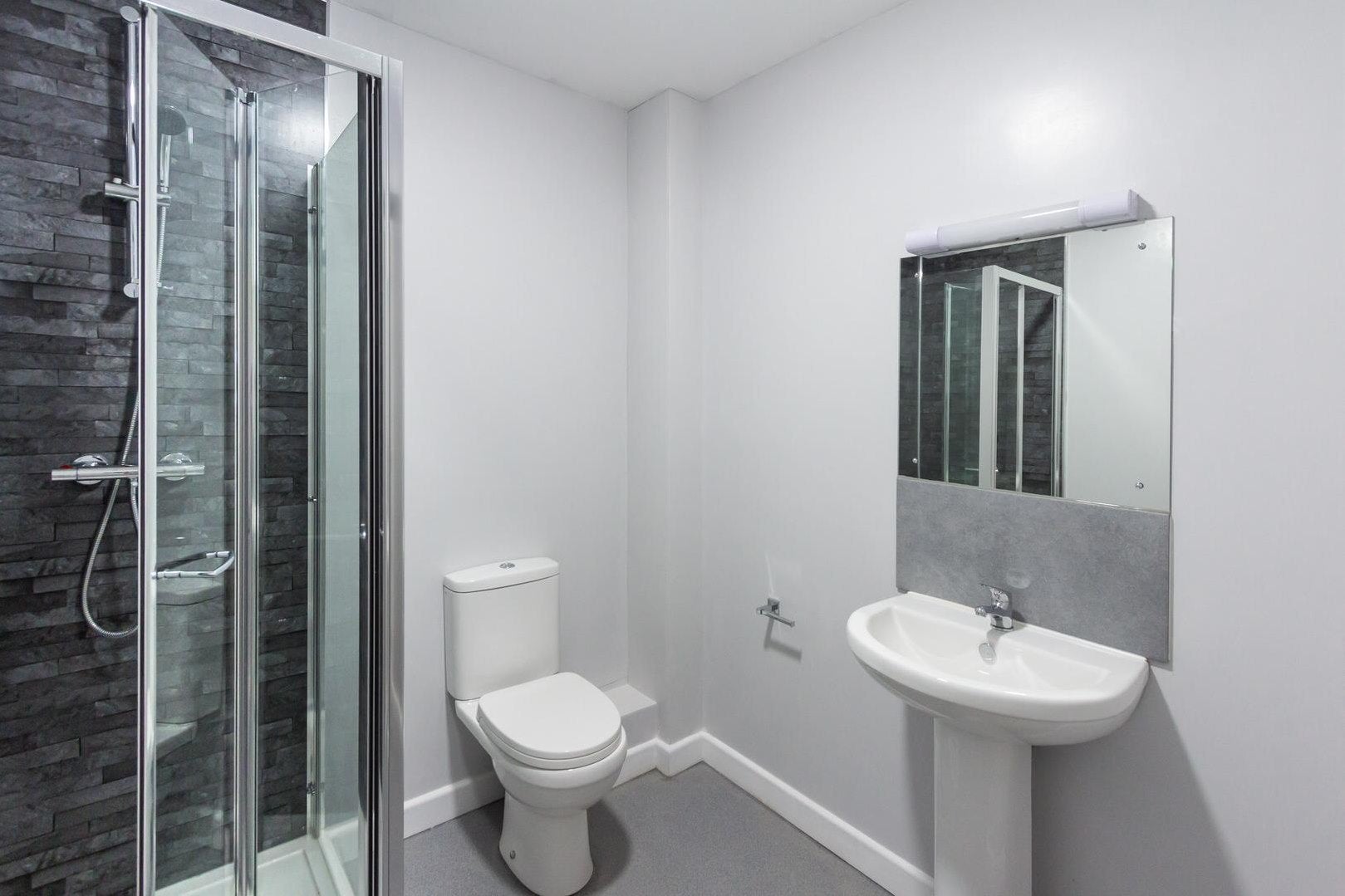 Room Vale Court in Stratford-on-Avon