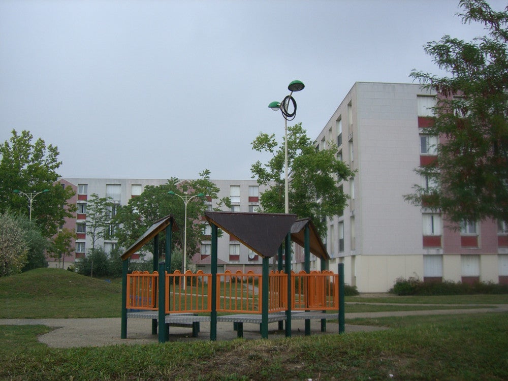 Flat Rue de l'An 2000 in Troyes