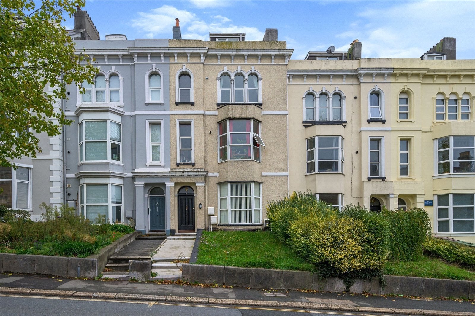 Flat Greenbank Road in Plymouth