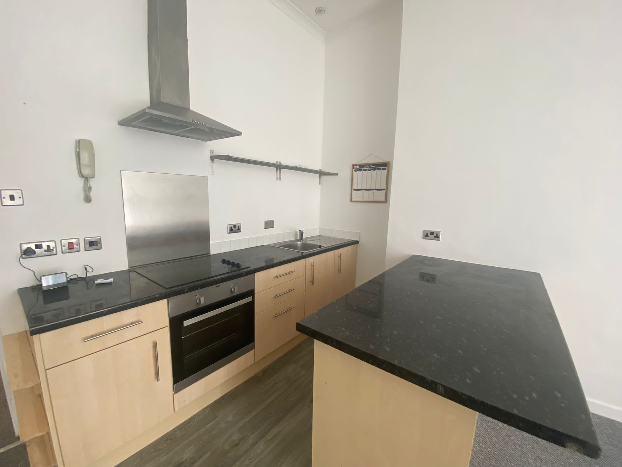Flat Greenbank Road in Plymouth