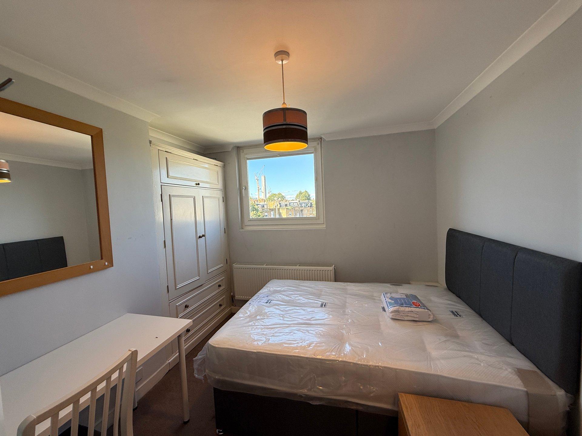 Flat Old Brompton Road in Greater London
