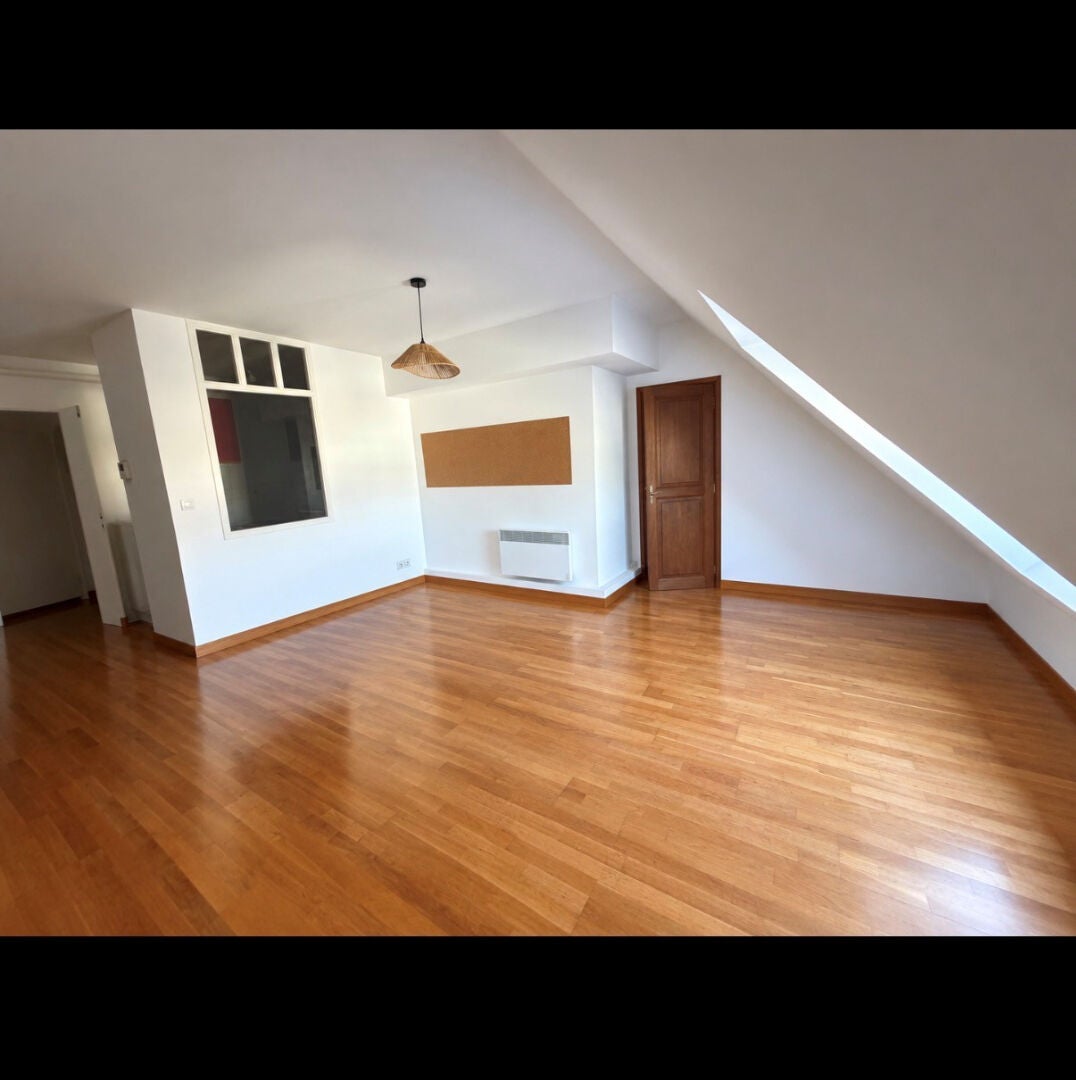 Flat Rue Général Sarrail in Épernay