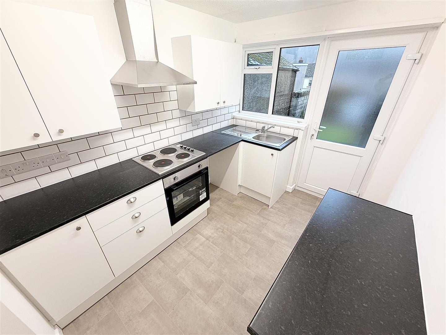 Flat Clydach Road in Clydach Vale
