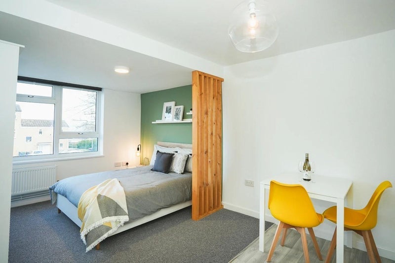 Room Boulton Grange in Telford