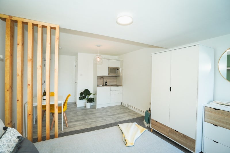 Room Boulton Grange in Telford