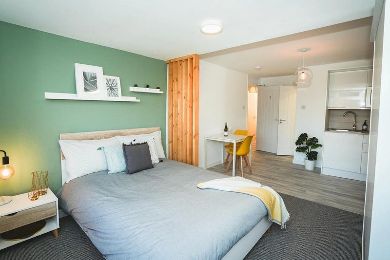 Room Boulton Grange in Telford