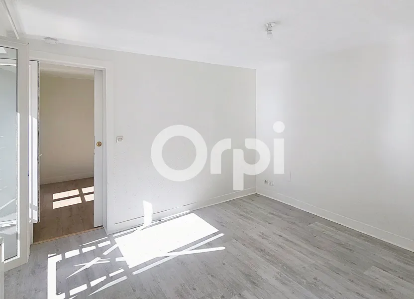 Appartement Rue Grande à Moret-Loing-et-Orvanne