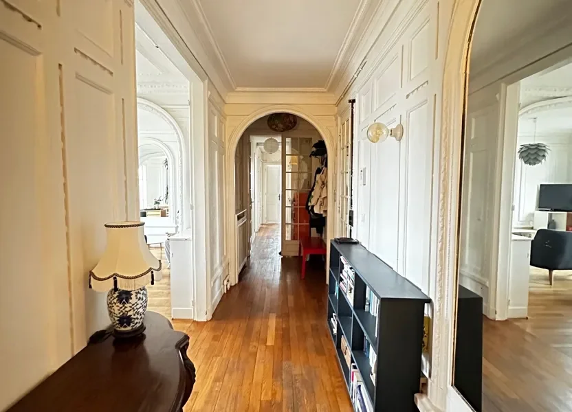 Appartement Square Arago à Paris