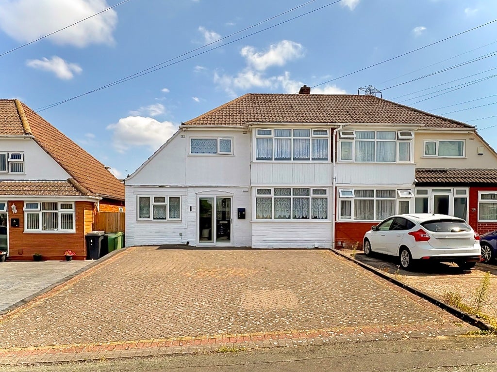 House Farrington Road in Wolverhampton