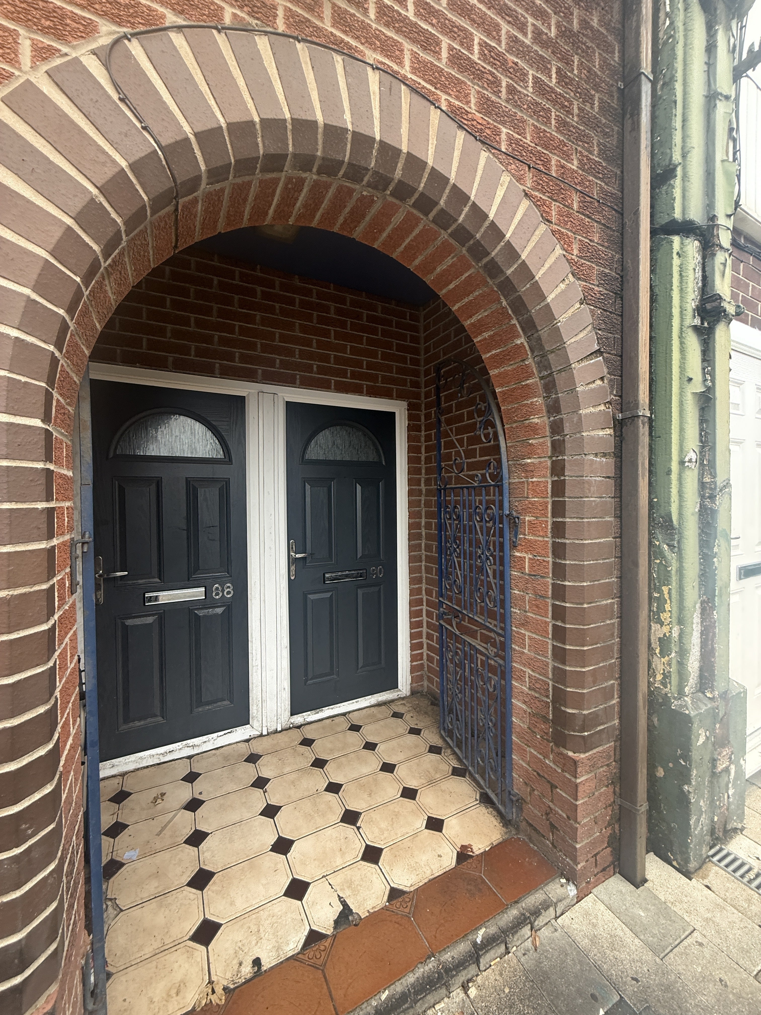 Flat Westgate in Rotherham