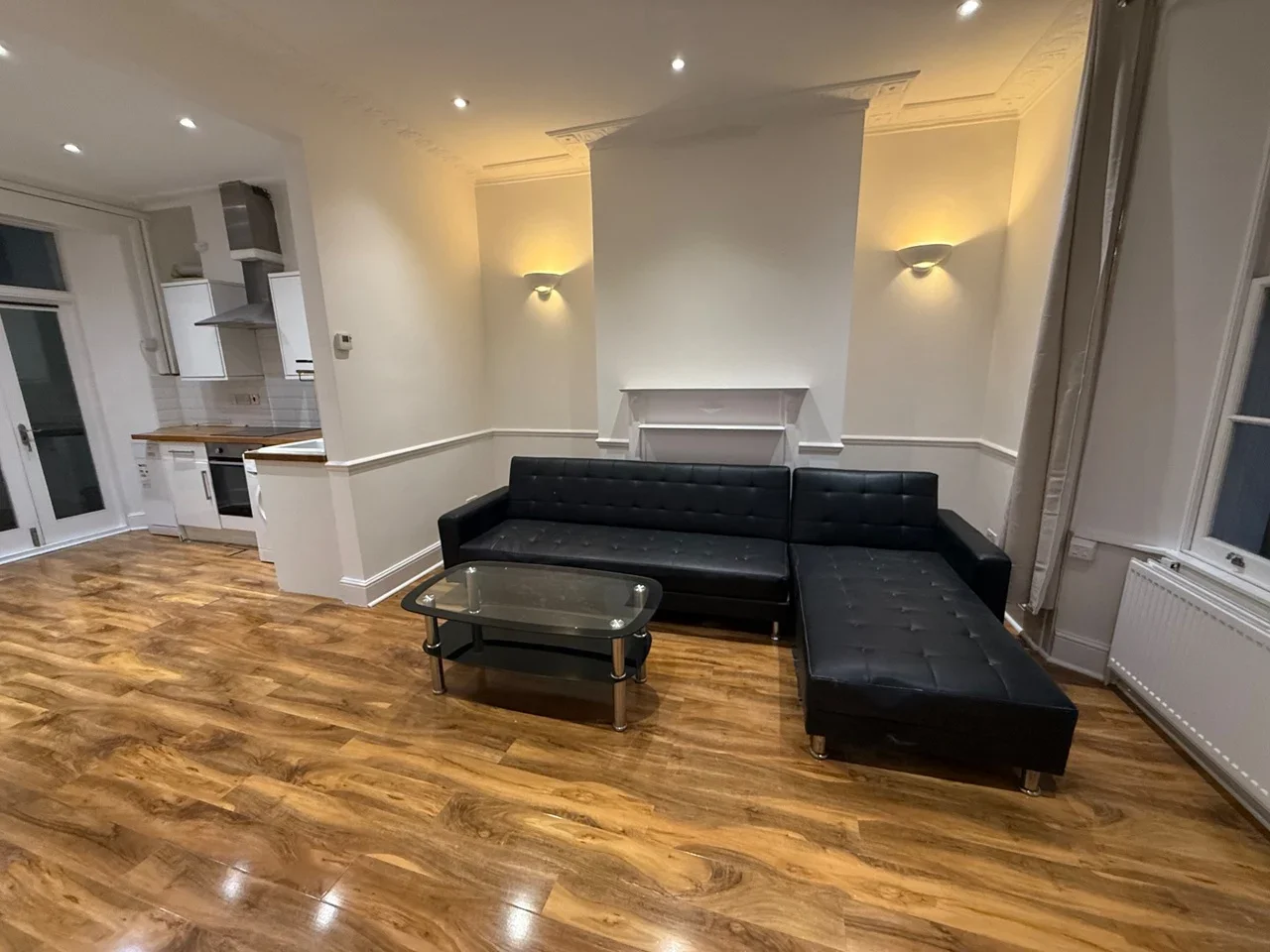 Flat Camberwell New Road in Greater London