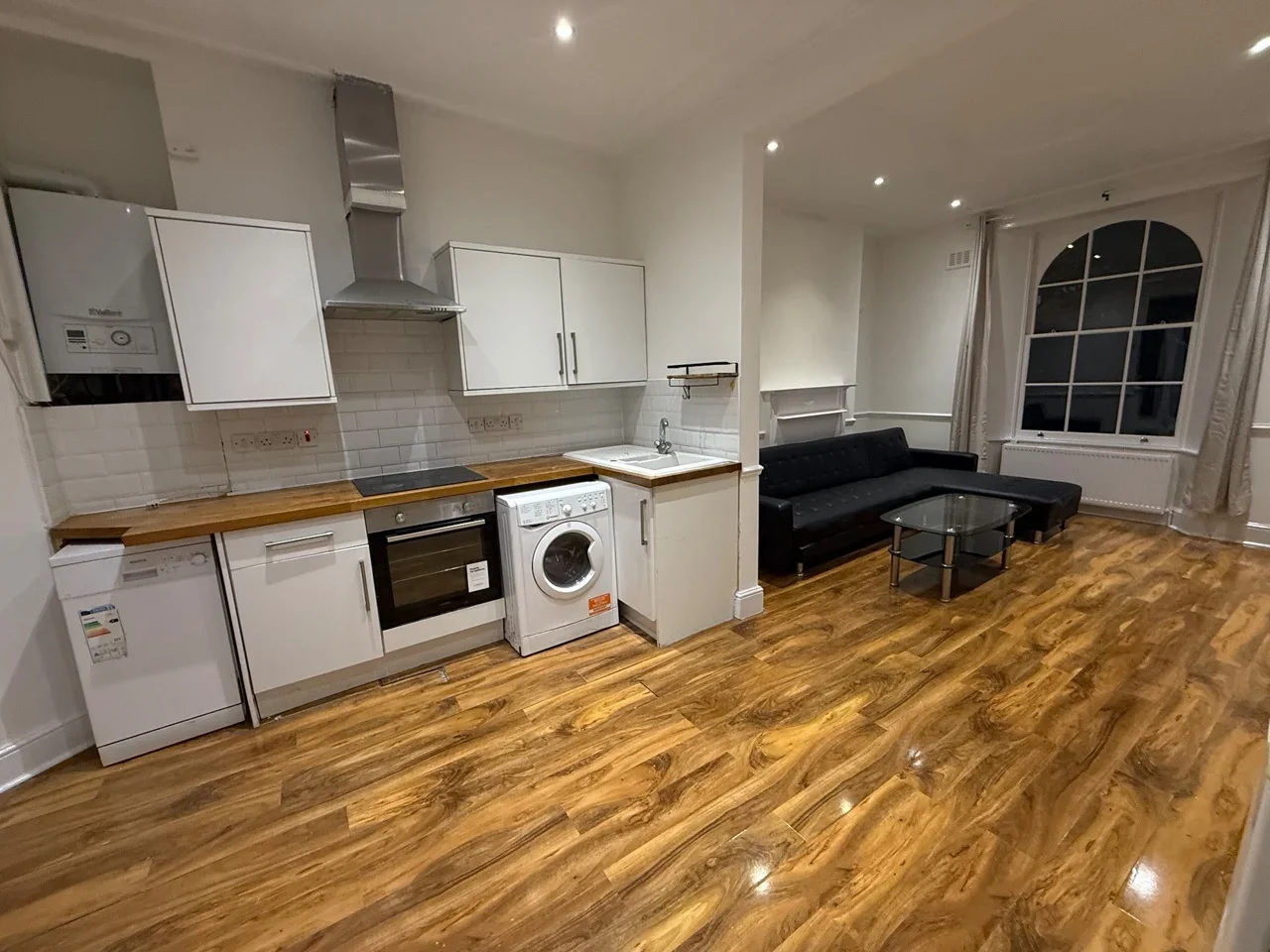Flat Camberwell New Road in Greater London