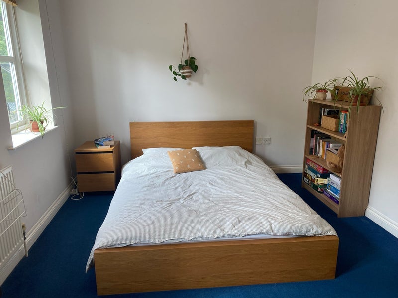 Room Stone Mill Way in Leeds