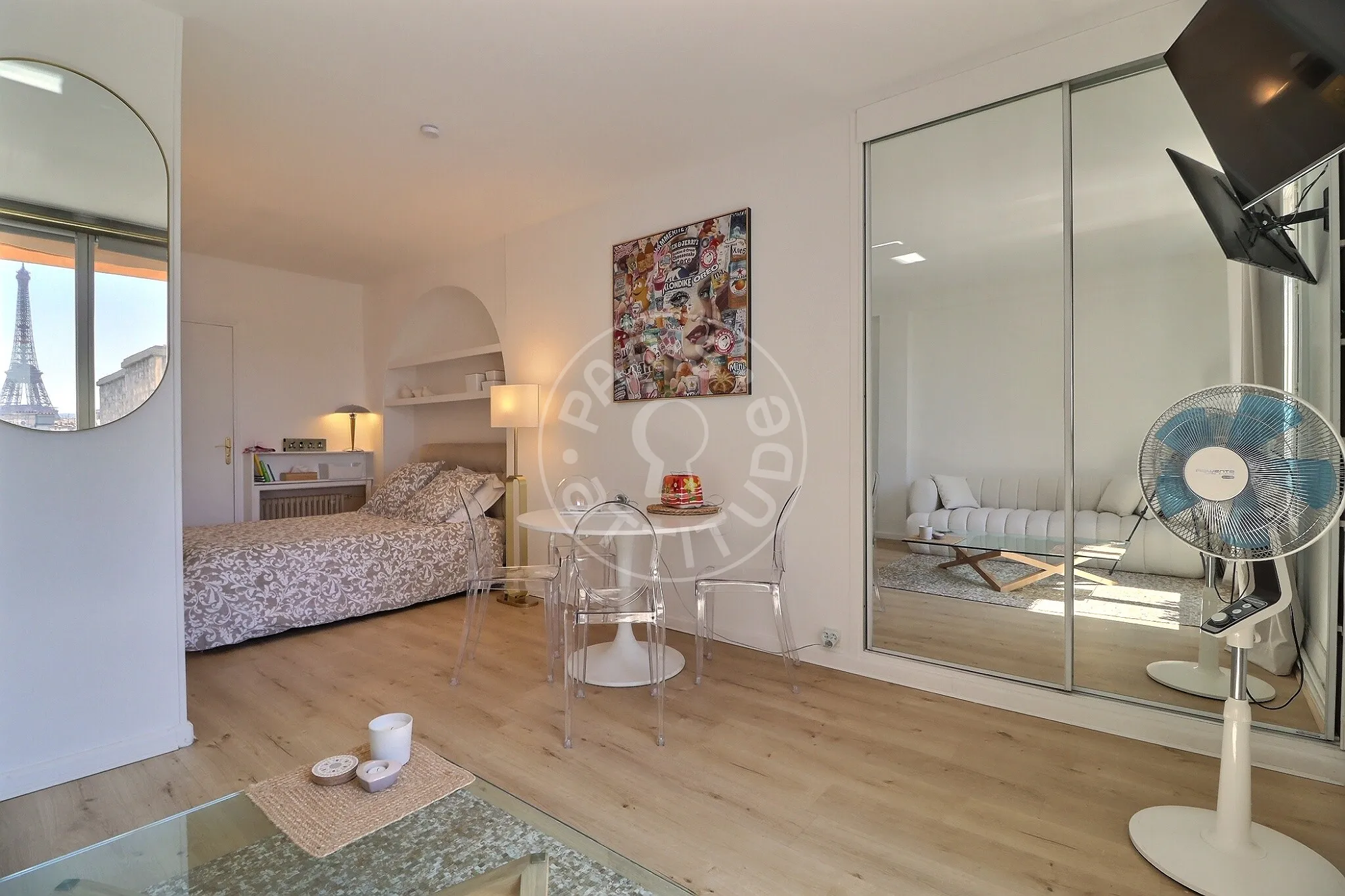 Appartement Rue Lincoln à Paris