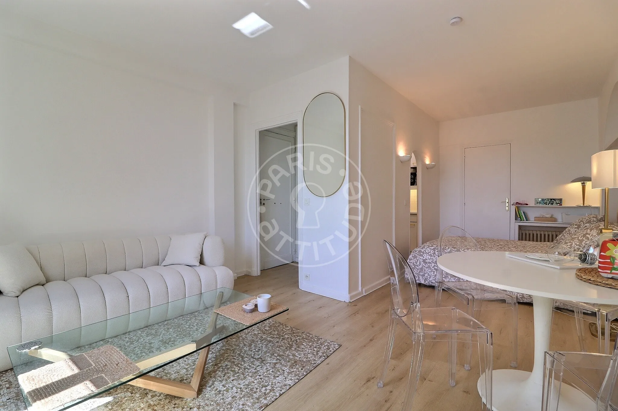 Appartement Rue Lincoln à Paris