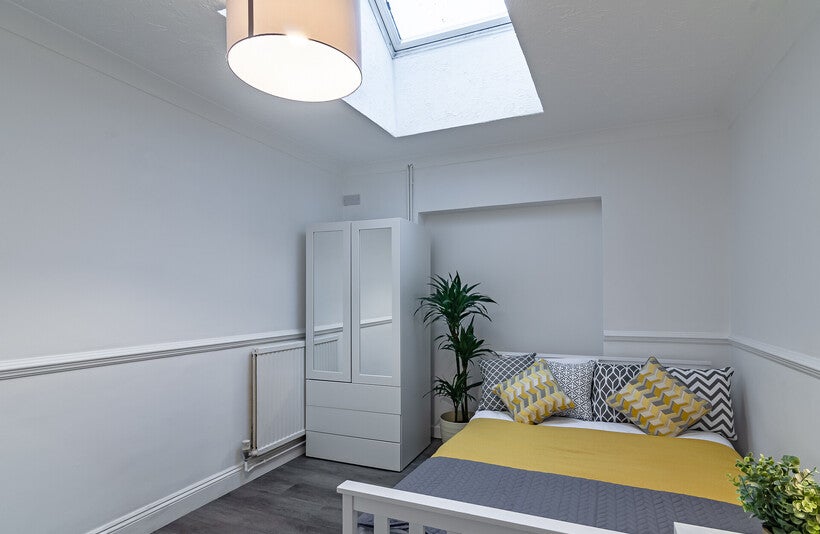 Room Dereham Road in Norwich