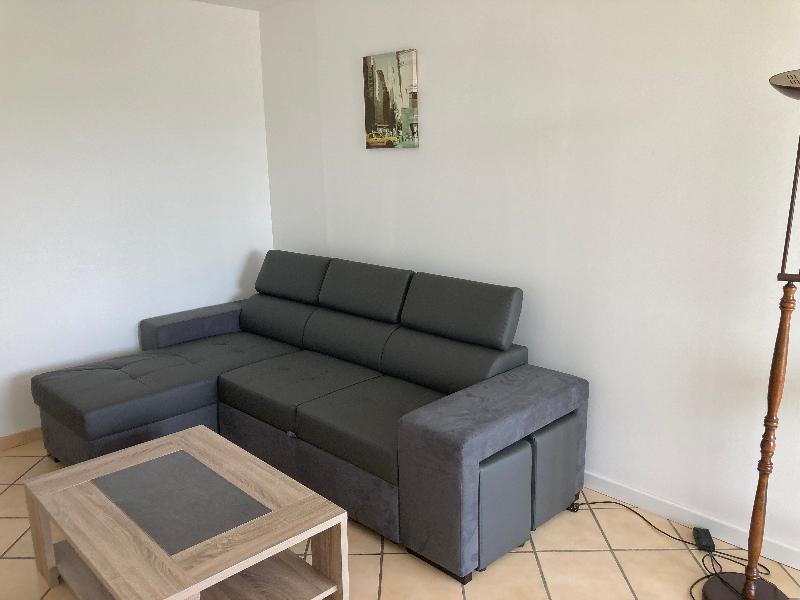 Room Rue des Treilles in Libourne