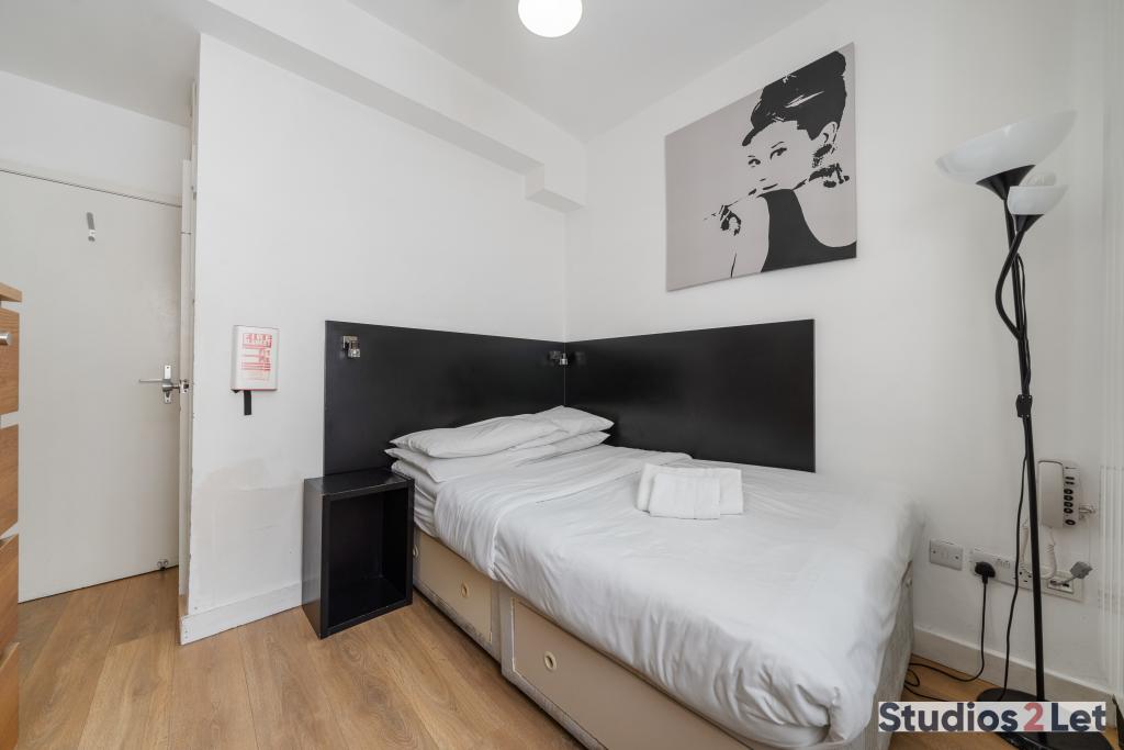 Flat North Gower Street in London