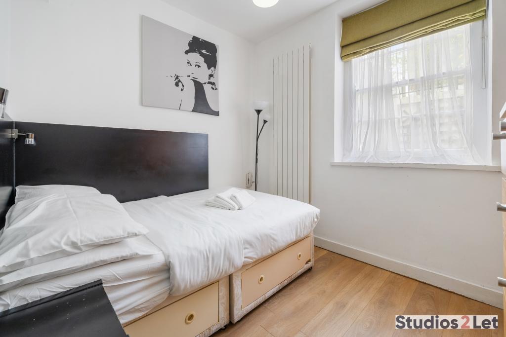 Flat North Gower Street in London