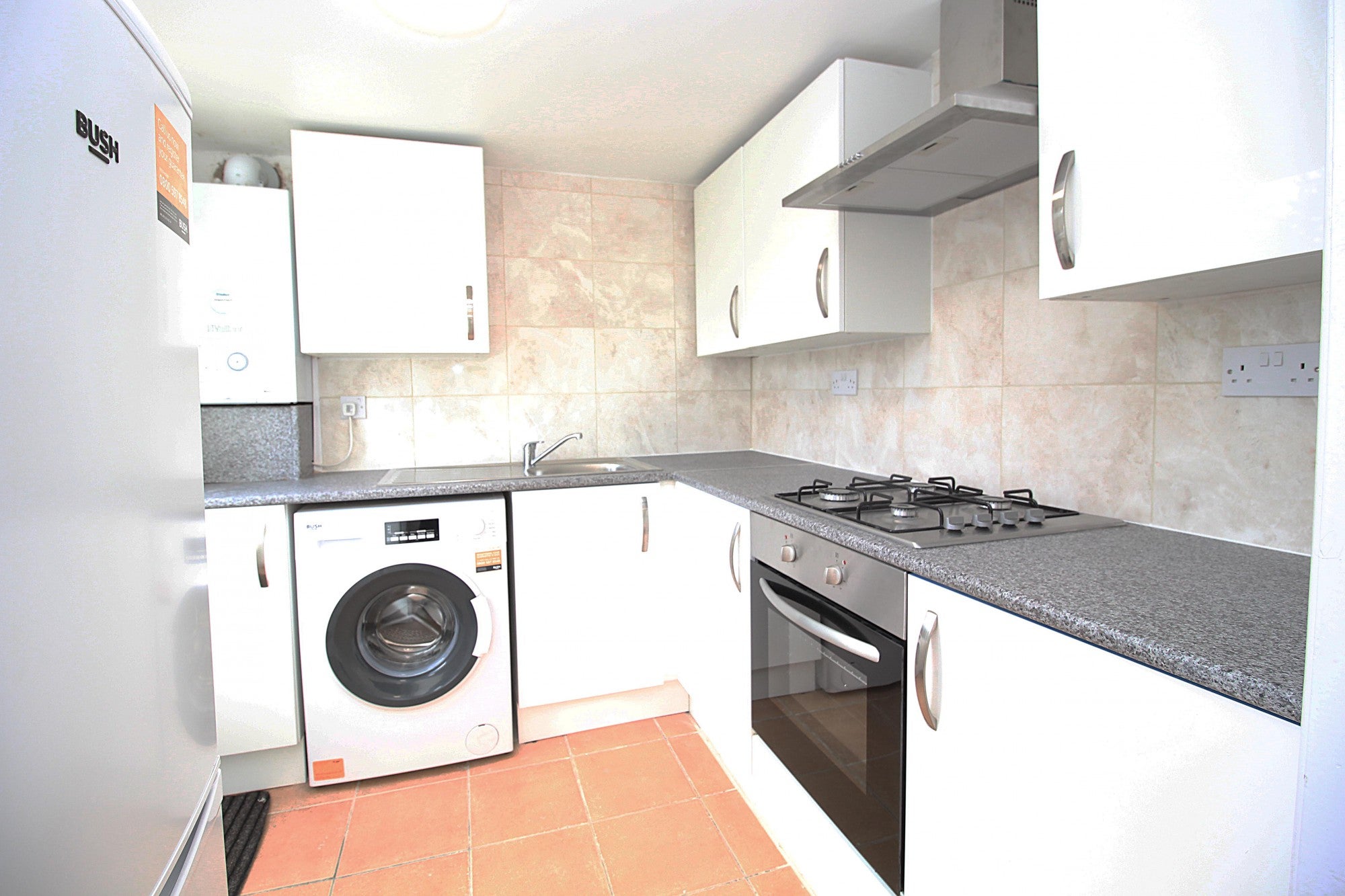 Flat Gaysham Avenue in London