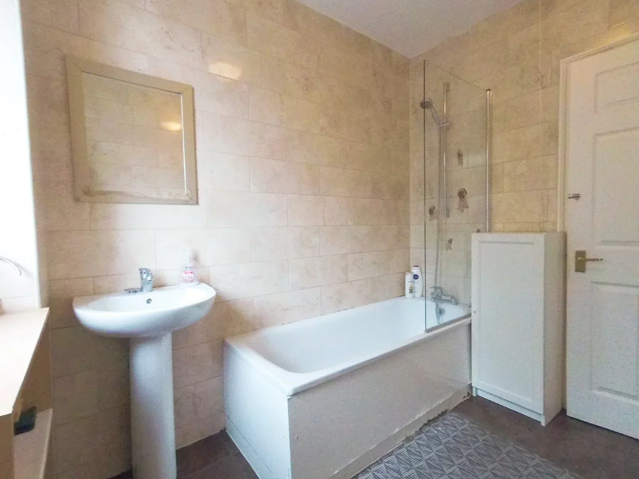 Flat Edgware Road in Greater London