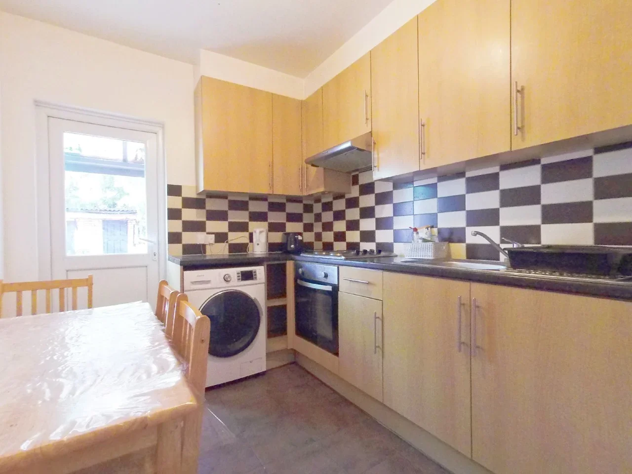 Flat Edgware Road in Greater London