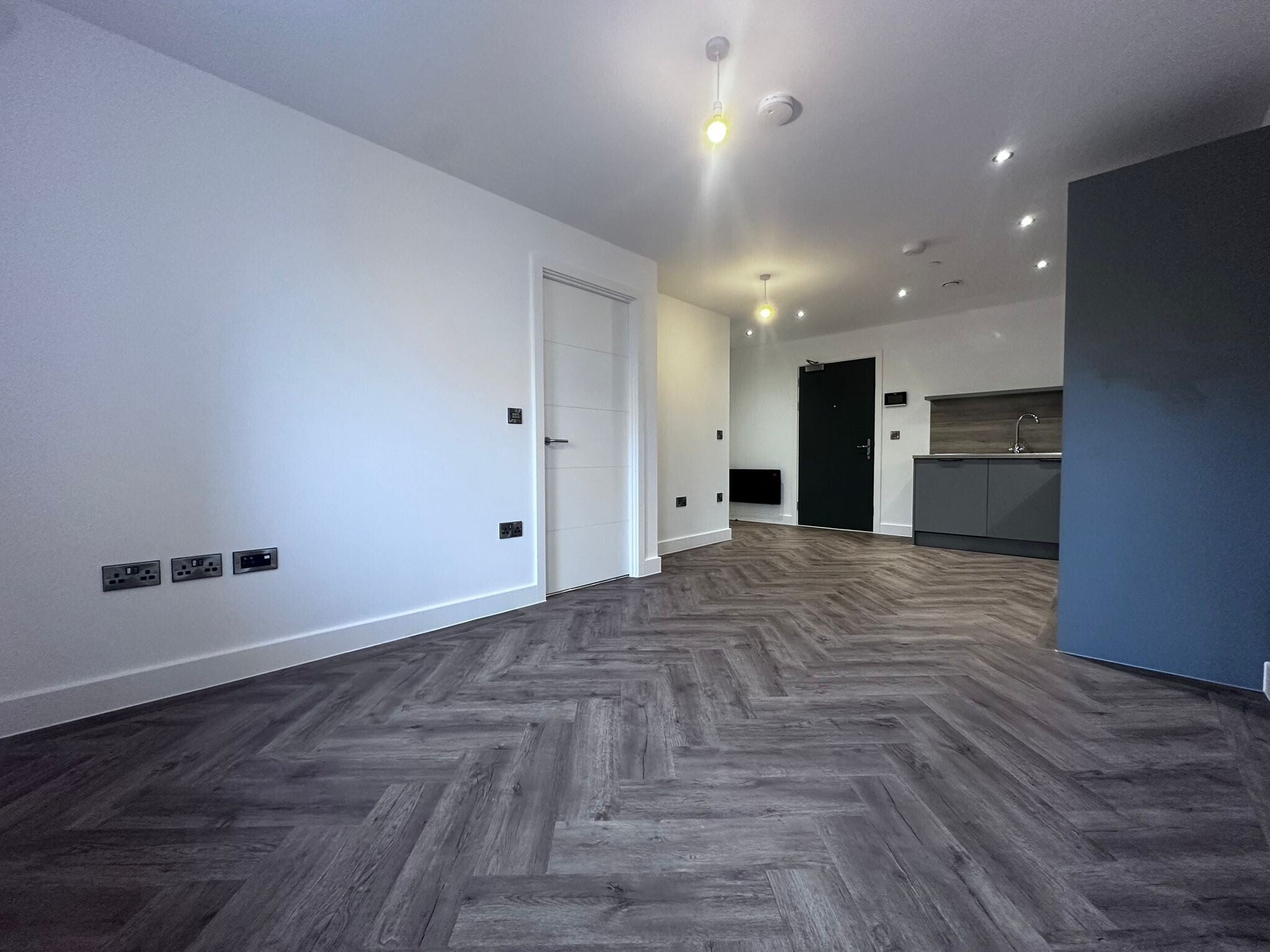 Flat Coventry Road in Birmingham